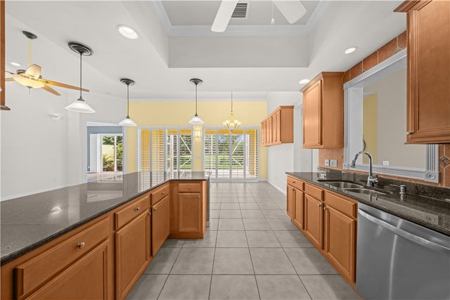 5422 Barbados Square, Vero Beach, FL 32967
