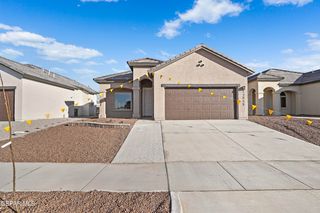 13816 Paseo Perlas Drive, Horizon City, TX 79928