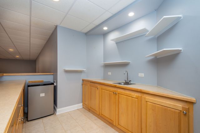 10303 Fox Bluff Lane, Spring Grove, IL 60081