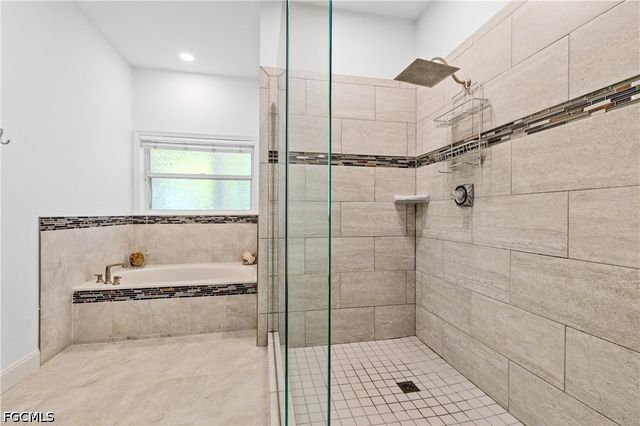 12341 McGregor Palms DR, Fort Myers, FL 33908