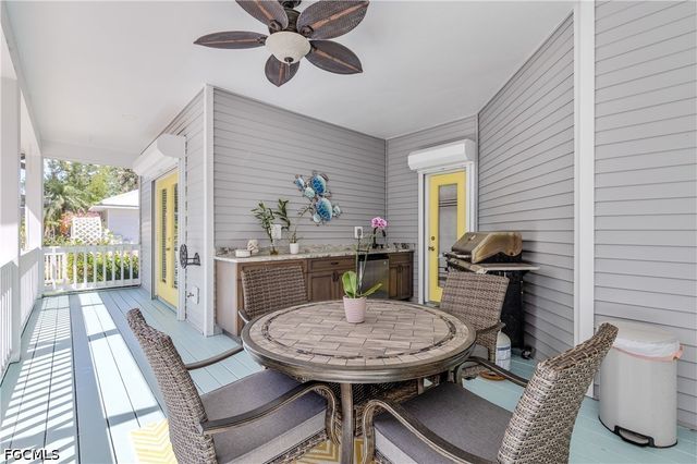 12341 McGregor Palms DR, Fort Myers, FL 33908