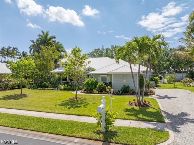 12341 McGregor Palms DR, Fort Myers, FL 33908
