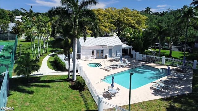 12341 McGregor Palms DR, Fort Myers, FL 33908