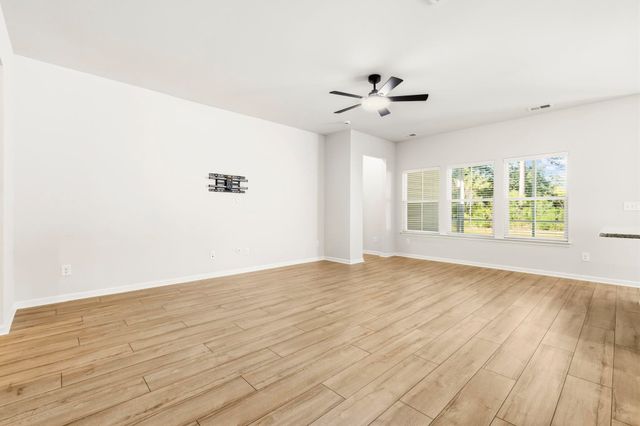 207 Augusta Green Way, Myrtle Beach, SC 29579