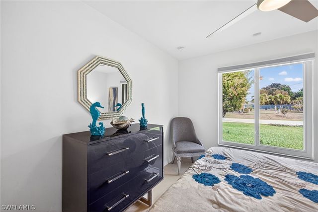 1722 SE 28th ST, Cape Coral, FL 33904