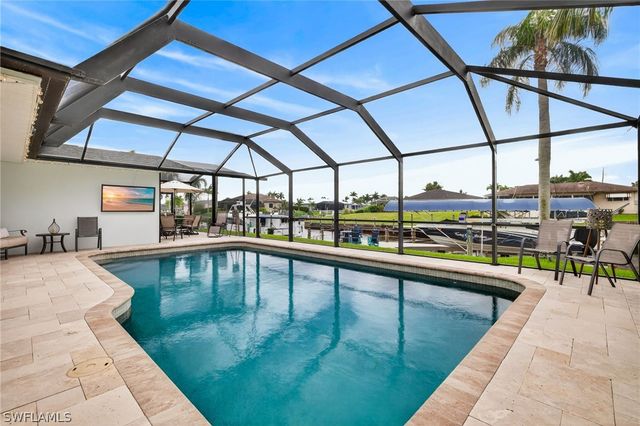 1722 SE 28th ST, Cape Coral, FL 33904