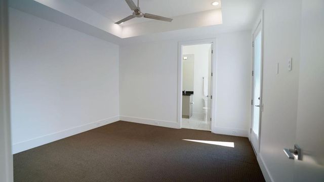 3308 N Macgregor Way, Houston, TX 77004