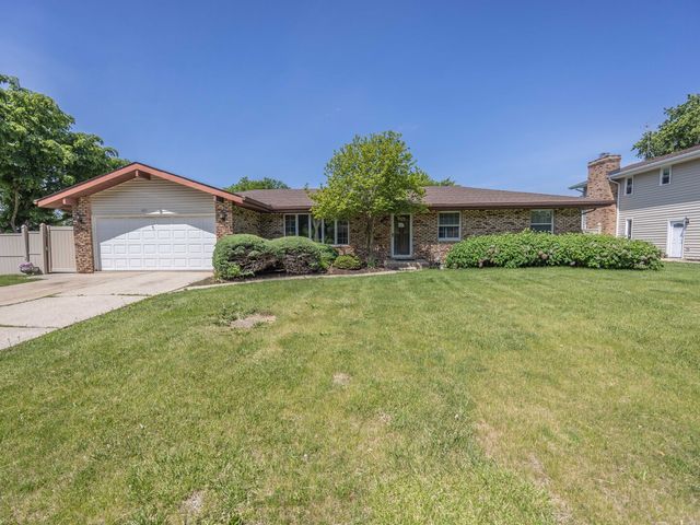 601 FAIRLANE Drive, Joliet, IL 60435