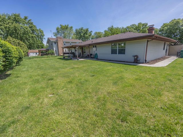 601 FAIRLANE Drive, Joliet, IL 60435