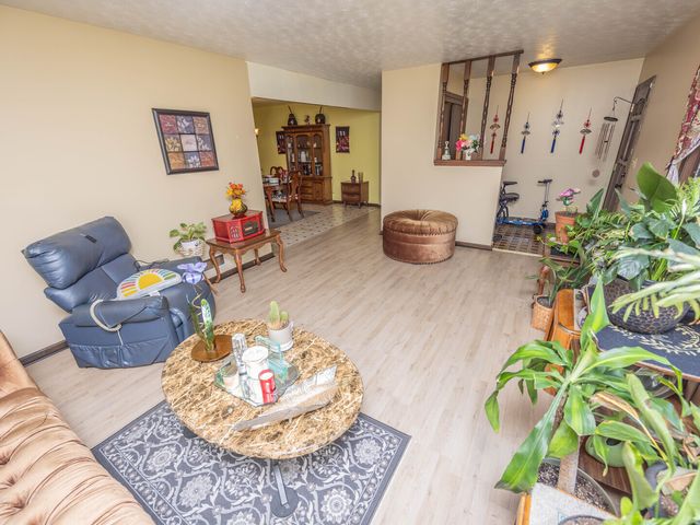 601 FAIRLANE Drive, Joliet, IL 60435