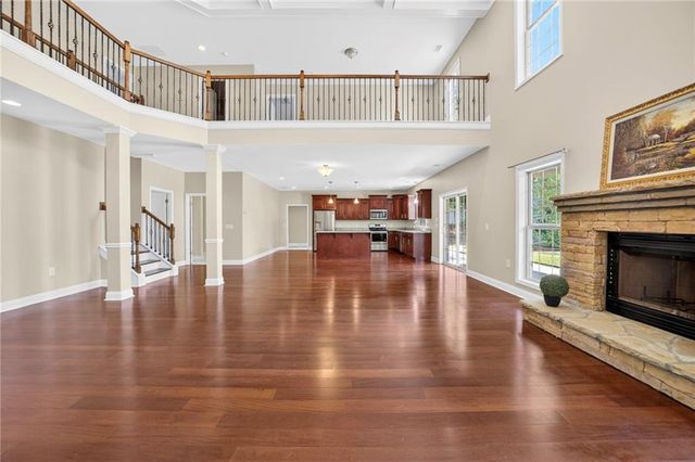 2204 Sidney Drive, Gainesville, GA 30506