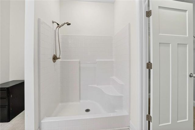 2204 Sidney Drive, Gainesville, GA 30506