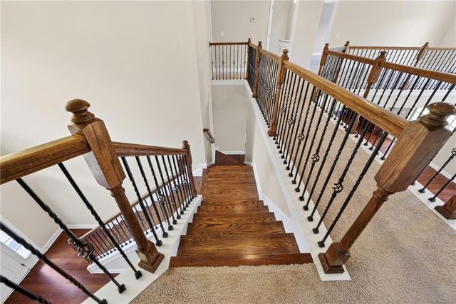 2204 Sidney Drive, Gainesville, GA 30506