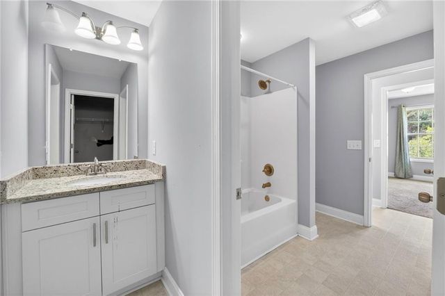 2204 Sidney Drive, Gainesville, GA 30506