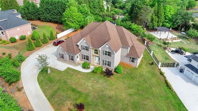 2204 Sidney Drive, Gainesville, GA 30506