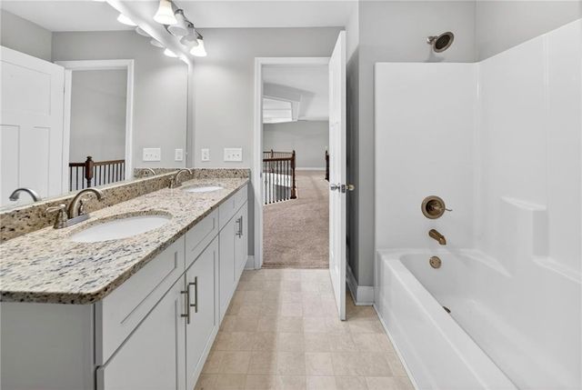 2204 Sidney Drive, Gainesville, GA 30506