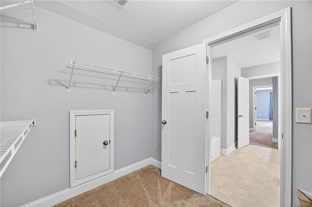 2204 Sidney Drive, Gainesville, GA 30506