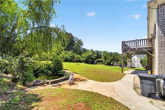 2204 Sidney Drive, Gainesville, GA 30506