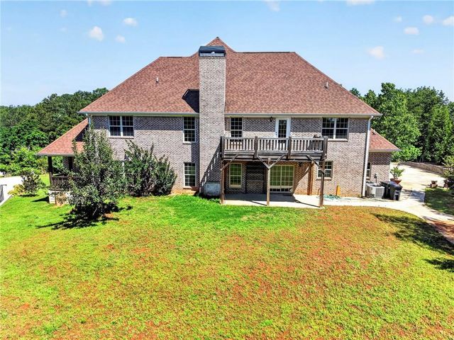 2204 Sidney Drive, Gainesville, GA 30506