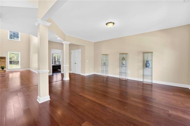 2204 Sidney Drive, Gainesville, GA 30506