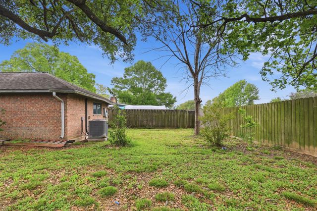 4002 Montego Drive, Baytown, TX 77521