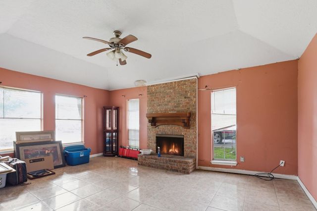 4002 Montego Drive, Baytown, TX 77521