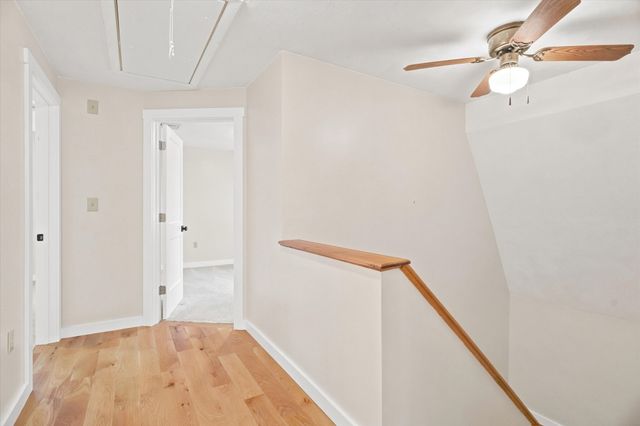 21 Pumpkin Lane, Tewksbury, MA 01876