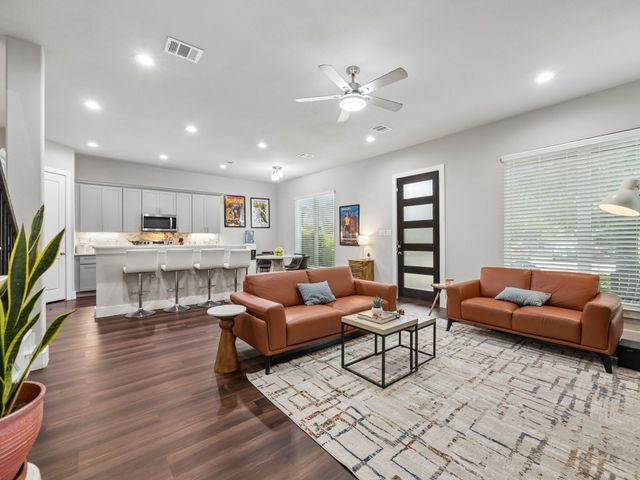 529 Picketts Drive, Mesquite, TX 75149