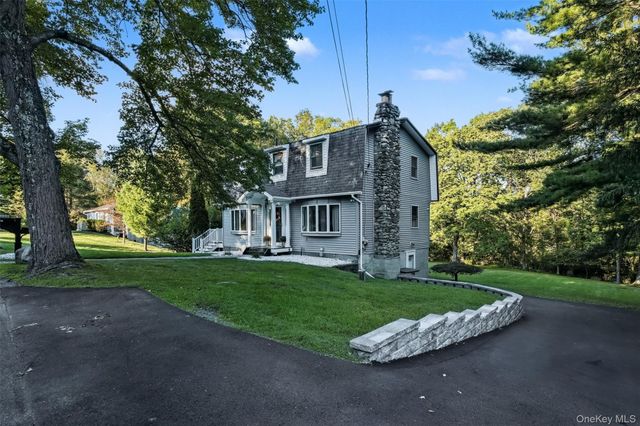 208 Sycamore Drive, Cornwall, NY 12553