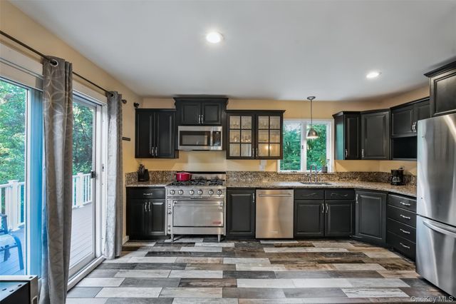 208 Sycamore Drive, Cornwall, NY 12553