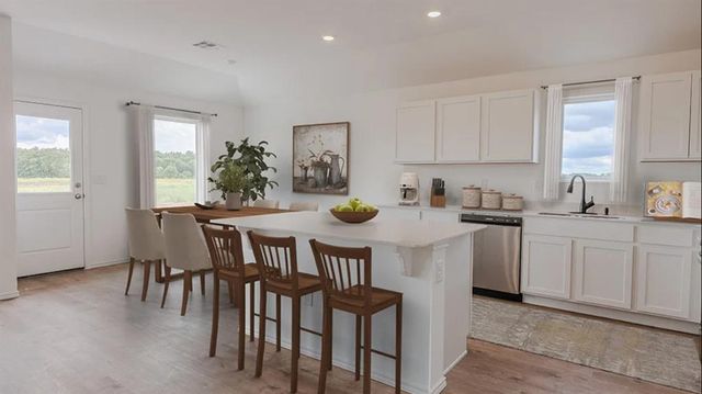 1052 Sunflower Lane, Newcastle, OK 73065