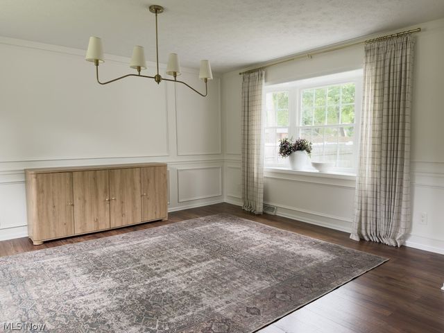 2350 Hillside Road, Seven Hills, OH 44131