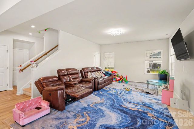 3243 Streamside Drive, Davidson, NC 28036