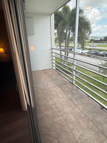 314 Dorset H, Boca Raton, FL 33434