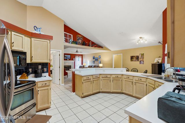 11897 GRAN MEADOWS Way, Jacksonville, FL 32258