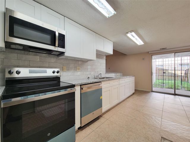 1210 New Tree Lane, Missouri City, TX 77489