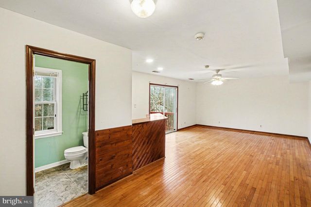 23 BRENTWOOD LN, Fredericksburg, VA 22405