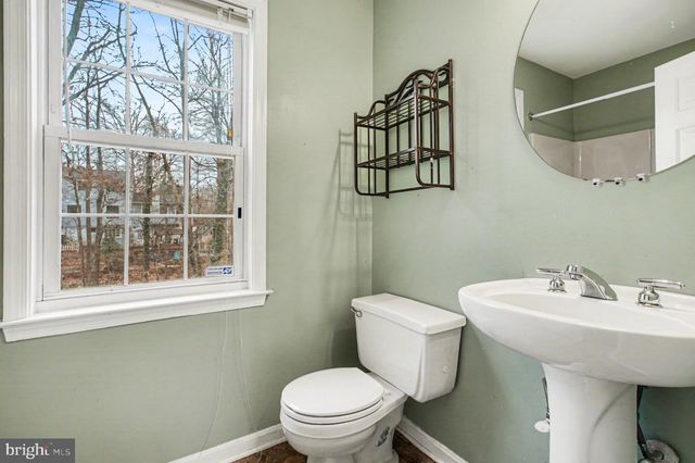 23 BRENTWOOD LN, Fredericksburg, VA 22405