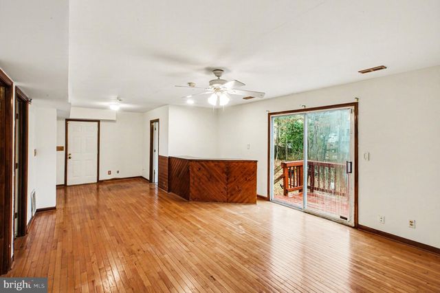 23 BRENTWOOD LN, Fredericksburg, VA 22405