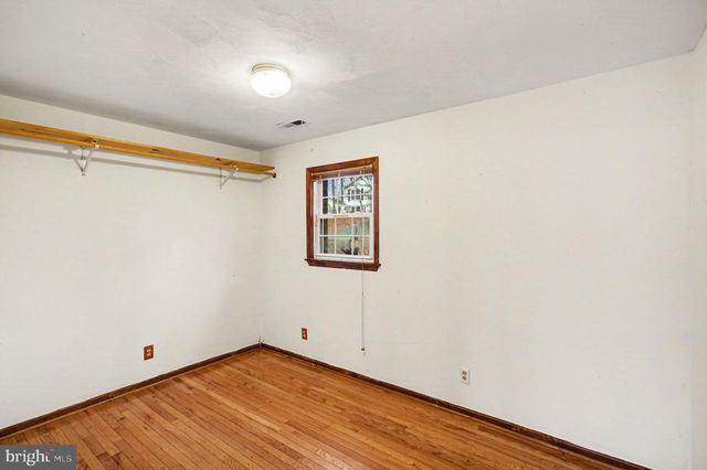 23 BRENTWOOD LN, Fredericksburg, VA 22405