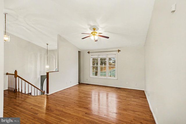 23 BRENTWOOD LN, Fredericksburg, VA 22405