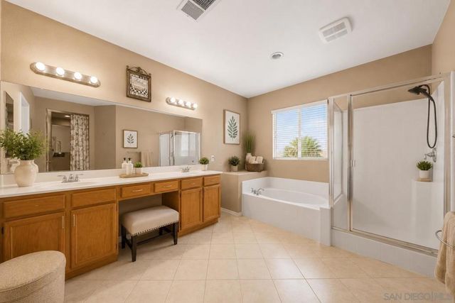 31544 Borega Rd, Murrieta, CA 92563