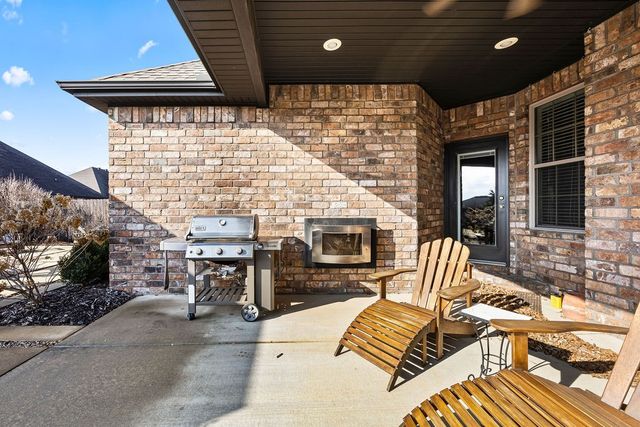 3001 SW Satinwood Avenue, Bentonville, AR 72713