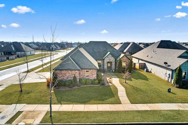 3001 SW Satinwood Avenue, Bentonville, AR 72713