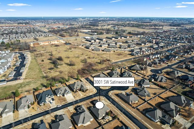 3001 SW Satinwood Avenue, Bentonville, AR 72713