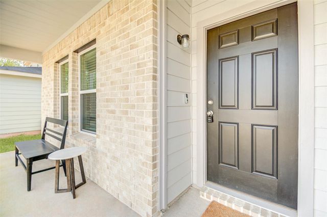 15694 Briar Forest Drive, Conroe, TX 77306