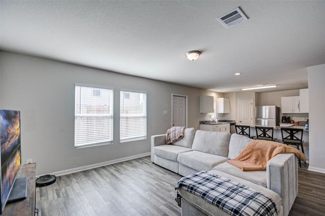 15694 Briar Forest Drive, Conroe, TX 77306