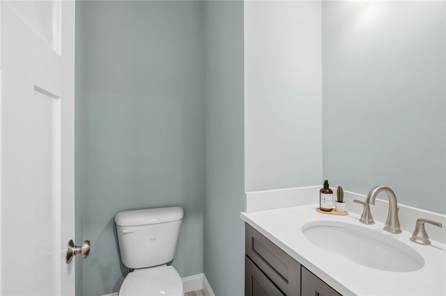 33 Cassidy Trail, Coventry, RI 02816