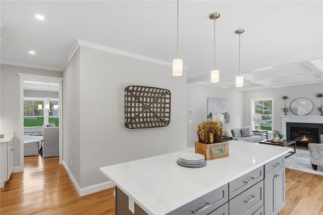 33 Cassidy Trail, Coventry, RI 02816