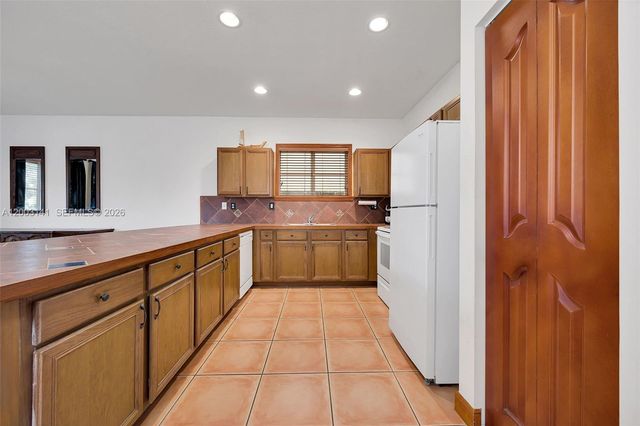 1350 NE 42nd Ave, Homestead, FL 33033